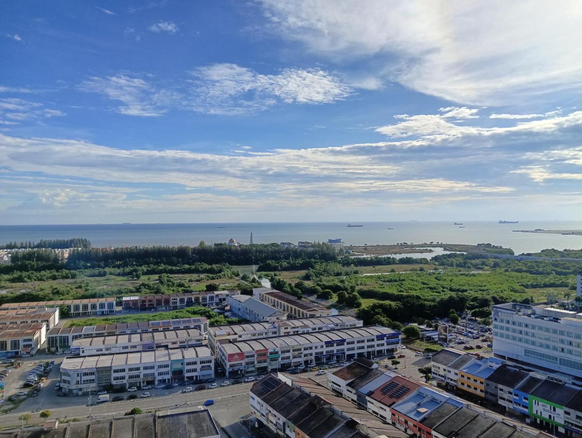 The Straits Suites By Ciconia Melaka Zewnętrze zdjęcie