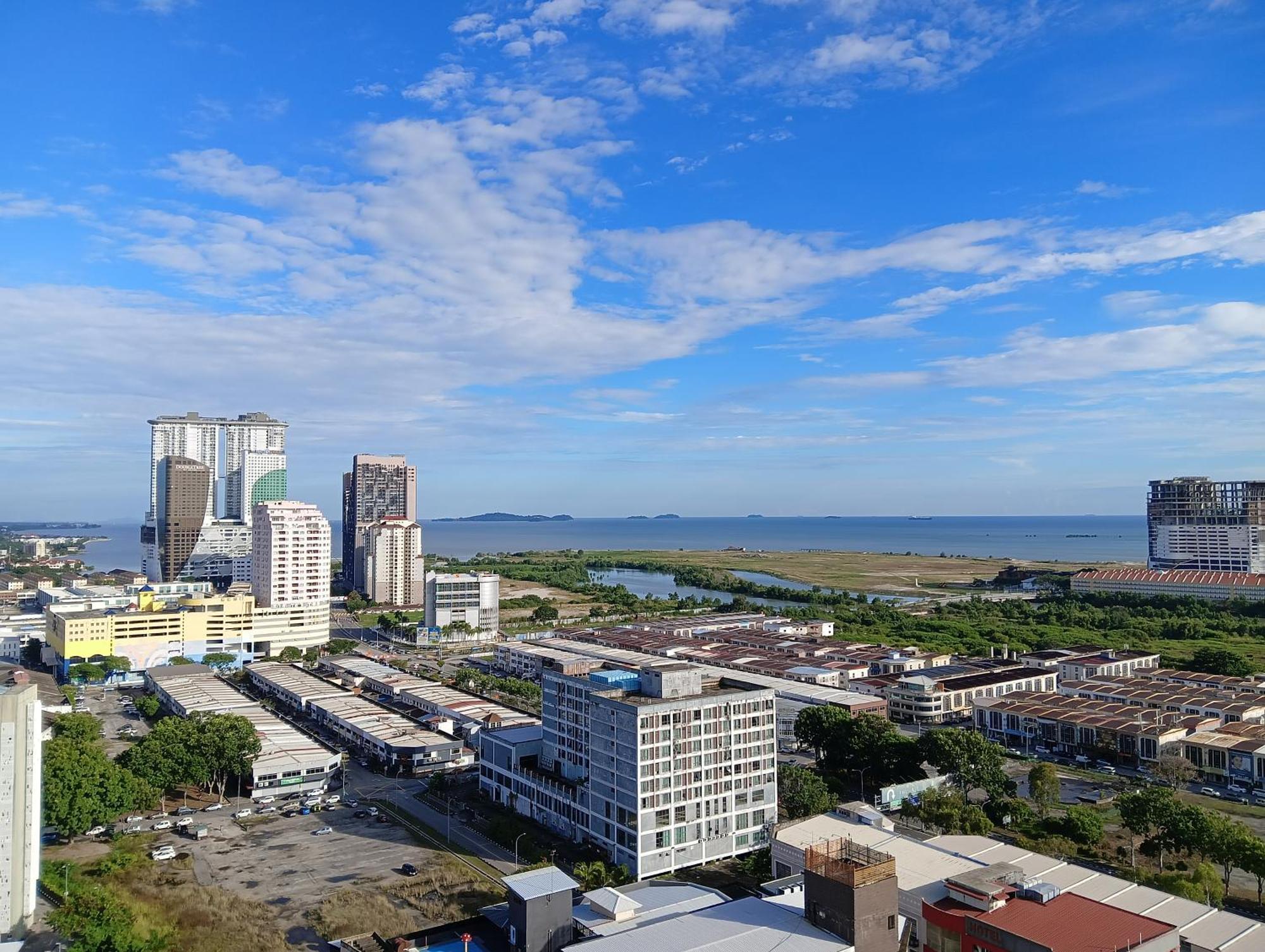 The Straits Suites By Ciconia Melaka Zewnętrze zdjęcie