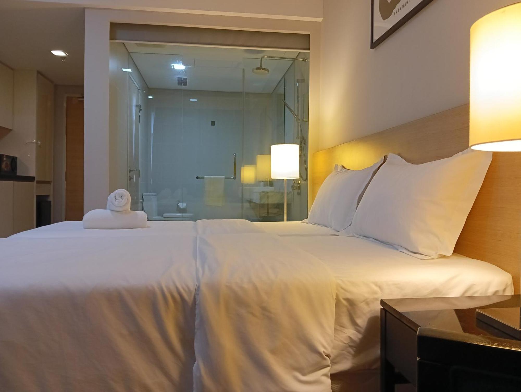 The Straits Suites By Ciconia Melaka Zewnętrze zdjęcie